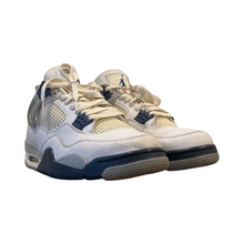 Load image into Gallery viewer, Jordan 4 “Midnight Navy”

