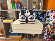 Load image into Gallery viewer, Jordan 4 SB “Navy”

