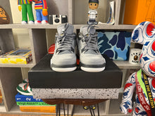Load image into Gallery viewer, VNDS Jordan 4 “Cool Grey”
