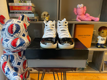 Load image into Gallery viewer, Jordan 11 “Concord”
