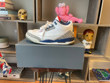 Load image into Gallery viewer, Jordan 3 “True Blue”
