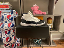Load image into Gallery viewer, 2018 Jordan 11 “Concord”
