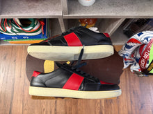 Load image into Gallery viewer, Saint Laurent Court Classic
