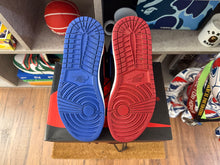 Load image into Gallery viewer, Jordan 1 “Top 3”
