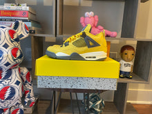 Load image into Gallery viewer, Jordan 4 “Lightning”
