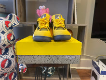 Load image into Gallery viewer, Jordan 4 “Lightning”

