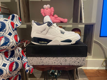 Load image into Gallery viewer, Jordan 4 “Columbia”

