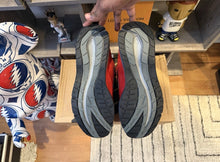 Load image into Gallery viewer, DS New Balance 991V2 “Greater China”

