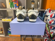 Load image into Gallery viewer, Lanvin Curb Sneakers
