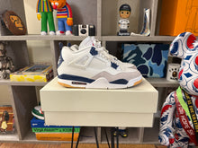 Load image into Gallery viewer, Jordan 4 SB “Navy”
