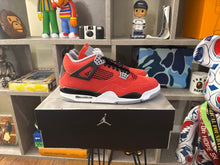 Load image into Gallery viewer, DS Jordan 4 “Toro”
