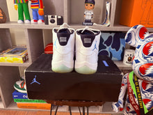 Load image into Gallery viewer, 2014 Jordan 11 “Legend Blue”
