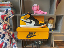 Load image into Gallery viewer, Jordan 1 “Taxi”
