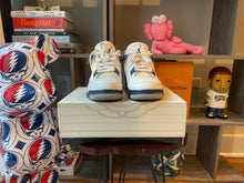 Load image into Gallery viewer, Jordan 4 “Midnight Navy”
