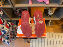 Load image into Gallery viewer, Jordan 1 “Lost and Found”
