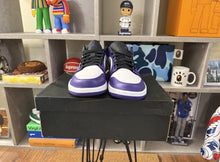 Load image into Gallery viewer, DS Jordan 1 Low “Court Purple”
