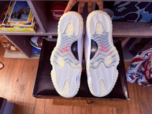 Load image into Gallery viewer, DS Jordan 11 “Platinum Tint”
