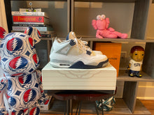 Load image into Gallery viewer, Jordan 4 “Midnight Navy”
