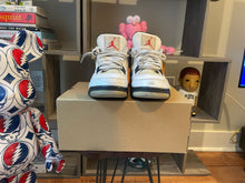 Load image into Gallery viewer, Jordan Retro 4 “White Cement”
