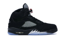 Load image into Gallery viewer, Jordan 5 “Black Metallic”
