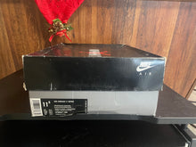Load image into Gallery viewer, 2018 Jordan 11 “Concord”

