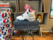 Load image into Gallery viewer, Jordan 4 “Midnight Navy”
