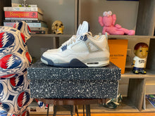 Load image into Gallery viewer, Jordan 4 “Midnight Navy”
