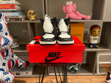 Load image into Gallery viewer, DS Jordan 1 85 “Black White”
