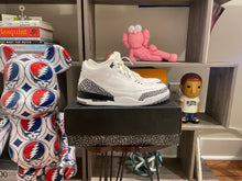 Load image into Gallery viewer, 2011 Jordan 3 “White Cement”
