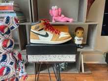 Load image into Gallery viewer, Jordan 1 “Rookie of the Year”
