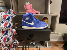 Load image into Gallery viewer, DS Jordan 1 “Hyper Royal”
