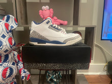 Load image into Gallery viewer, Jordan 3 “True Blue”
