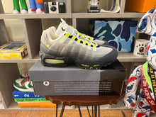 Load image into Gallery viewer, DS Nike Air Max 95 “Neon”
