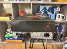 Load image into Gallery viewer, Jordan 4 “Bred”
