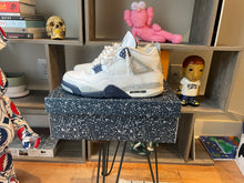 Load image into Gallery viewer, Jordan 4 “Midnight Navy”
