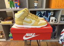 Load image into Gallery viewer, DS Nike Dunk High “Premium Wheat”
