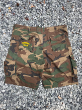 Load image into Gallery viewer, GV Gallery Camo Shorts
