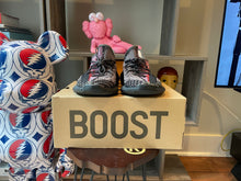 Load image into Gallery viewer, Yeezy 350 “Yecheil”
