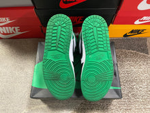 Load image into Gallery viewer, VNDS Jordan 1 “Lucky Green”
