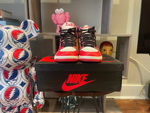 Load image into Gallery viewer, VNDS Jordan 1 “Spider-Man”
