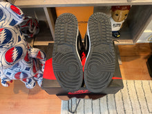 Load image into Gallery viewer, VNDS Jordan 1 “Shadow”
