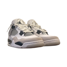 Load image into Gallery viewer, VNDS Jordan 4 “Military Black”

