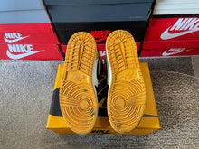 Load image into Gallery viewer, Jordan 1 “Taxi”
