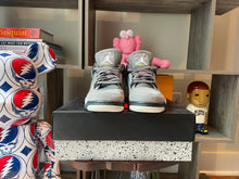 Load image into Gallery viewer, Jordan 4 “Cool Grey”
