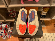 Load image into Gallery viewer, Jordan 3 “Knicks”
