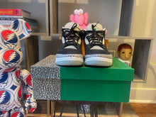 Load image into Gallery viewer, Jordan 3 “Pine Green”
