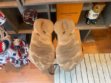 Load image into Gallery viewer, Yeezy Foam Runner “Desert Sand”

