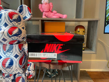 Load image into Gallery viewer, Jordan 1 “Patent Bred”
