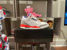 Load image into Gallery viewer, Jordan 3 “Knicks”
