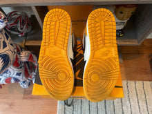 Load image into Gallery viewer, VNDS Jordan 1 “Taxi”
